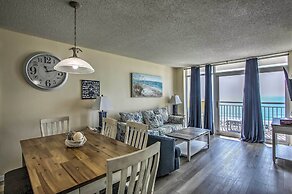 Bay Watch Condo w/ Oceanfront Balcony & Beach View