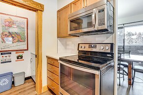 Cozy Mtn Condo: Walk to Quicksilver Lift & Dtwn!