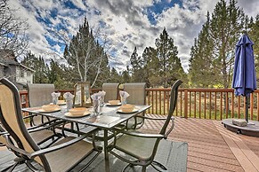 Idyllic Redmond Townhome w/ Furnished Deck!