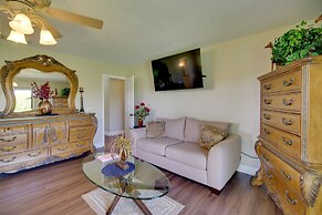 Lakewood Park Retreat on Fairway - 4 Mi to Beach!