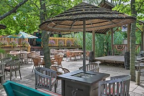 Middle Bass Condo w/ Balcony, Lake Erie Views