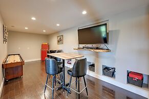 Beautiful Franklin Home w/ Bunkhouse & Hot Tub!