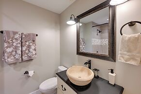 Beautiful Franklin Home w/ Bunkhouse & Hot Tub!