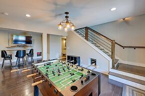 Beautiful Franklin Home w/ Bunkhouse & Hot Tub!