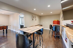 Beautiful Franklin Home w/ Bunkhouse & Hot Tub!