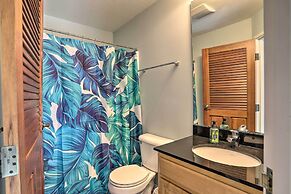 Resort-style Condo With Lake-view Balcony!