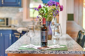 Fish, Crab & Clam: Waterfront Gem in Port Ludlow
