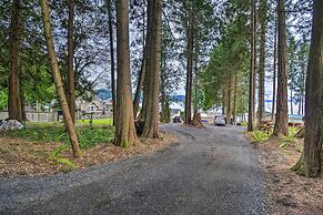 Fish, Crab & Clam: Waterfront Gem in Port Ludlow