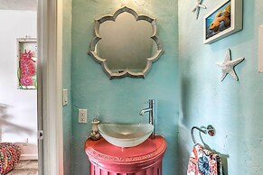 Walk to Ocean: North Myrtle Beach Townhome!