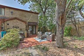 Walk to Ocean: North Myrtle Beach Townhome!