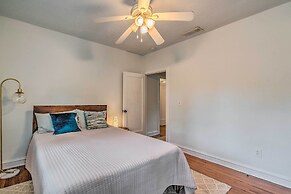 Chic Ocala Home w/ Yard ~ 1 Mi to Dtwn Square