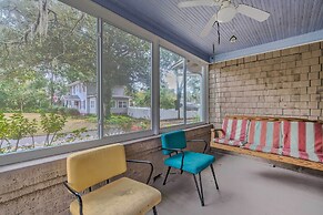 Chic Ocala Home w/ Yard ~ 1 Mi to Dtwn Square