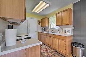 Docks + Balcony: Peaceful River Abode in Dunnellon