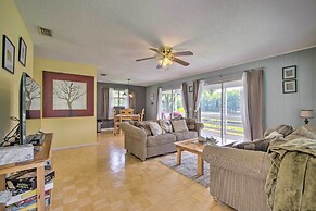 Docks + Balcony: Peaceful River Abode in Dunnellon