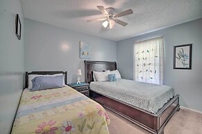 Docks + Balcony: Peaceful River Abode in Dunnellon