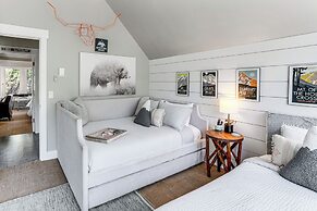 Steps From Central Downtown: Breckenridge Home