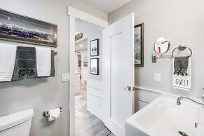 Steps From Central Downtown: Breckenridge Home