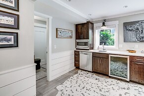 Steps From Central Downtown: Breckenridge Home