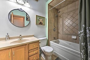 The Vineyard Country Farm Home at Grand Valley