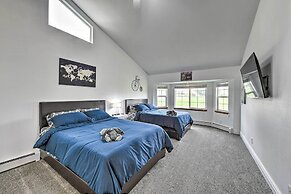 The Vineyard Country Farm Home at Grand Valley