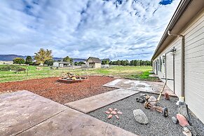 The Vineyard Country Farm Home at Grand Valley