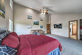 The Vineyard Country Farm Home at Grand Valley