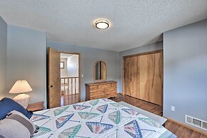 ~ 1 Mi to Downtown: Buena Vista Riverfront Escape!