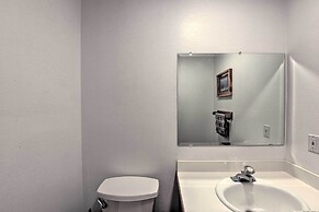 ~ 1 Mi to Downtown: Buena Vista Riverfront Escape!