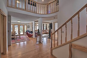 ~ 1 Mi to Downtown: Buena Vista Riverfront Escape!