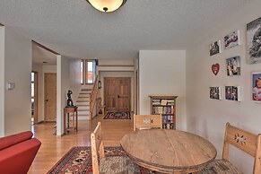 ~ 1 Mi to Downtown: Buena Vista Riverfront Escape!