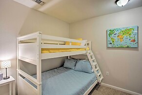 Roomy Texas Lake Retreat w/ Private Boat Ramp