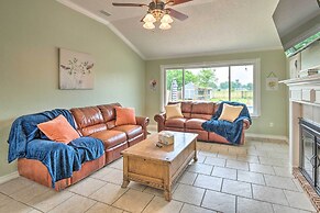 Gorgeous Hutto Home w/ Hot Tub, Pool, & Fire Pit!