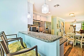 Port Aransas Condo W/on-site Pool - Walk to Beach!