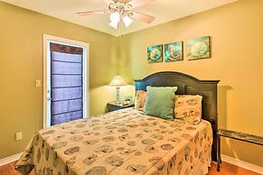 Near Port Aransas Beach: Condo w/ Pool Access