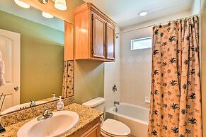 Near Port Aransas Beach: Condo w/ Pool Access