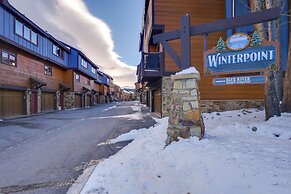 Breck Townhome w/ Balcony: Walk to Ski Lifts!