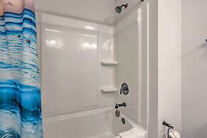 4 Mi to Beach: Family-friendly Hilton Head Retreat