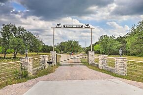 Bertram Ranch Property w/ Patio & Gas Grill!