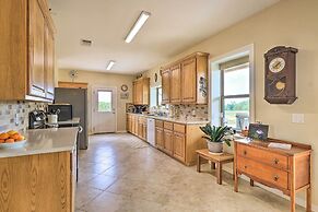 Bertram Ranch Property w/ Patio & Gas Grill!