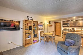 Walk to Main St: Ski-in/ski-out Breckenridge Condo
