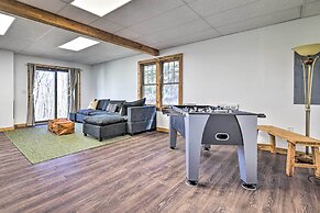 Pocono Retreat, 1 Mi to State Park & Ski Access!