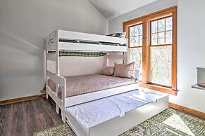 Pocono Retreat, 1 Mi to State Park & Ski Access!