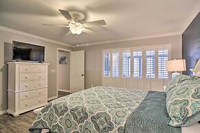 Elegant FL Condo w/ Pool: Walk to Madeira Beach!
