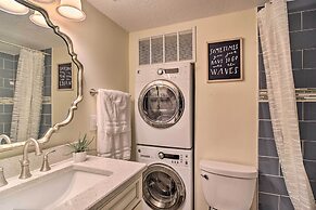 Elegant FL Condo w/ Pool: Walk to Madeira Beach!