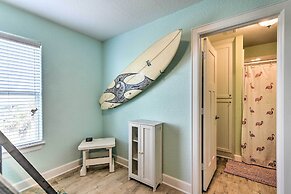 Surfside Beach Home w/ Views, Steps to Shore!