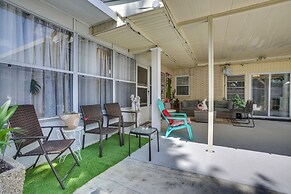11 Mi to Nola: Westwego Home w/ Sunroom!