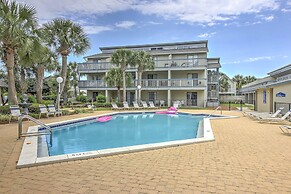 PCB Condo w/ Balcony: Close to the Beach!