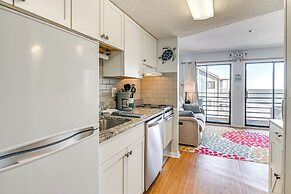 Cozy Beachfront Condo w/ Wifi, Views & Pool Access