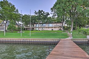 Malakoff Lakefront Home: Golf Course On-site!