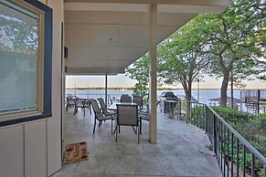 Malakoff Lakefront Home: Golf Course On-site!